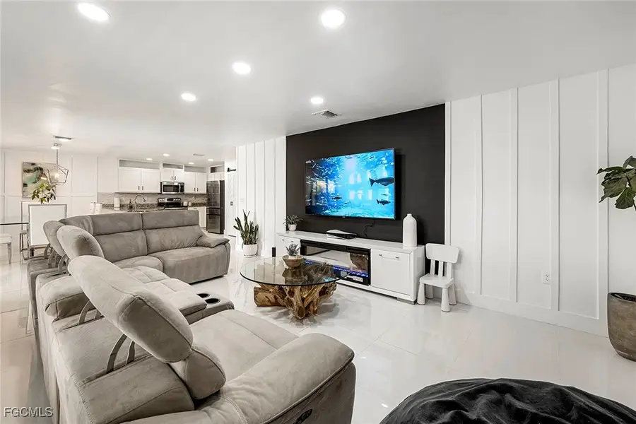 2809 NE 6th Place, Cape Coral, FL 33909 - #3