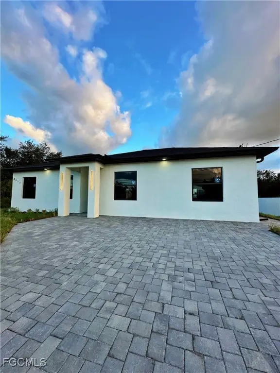 2517 54th St Sw, Lehigh Acres, FL 33976 - Image #1