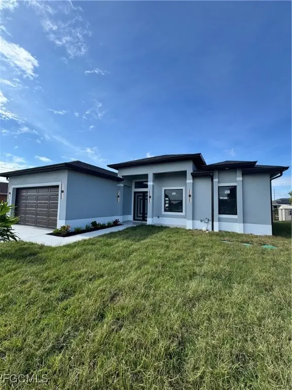 54 Tena Avenue S, Lehigh Acres, FL 33976 - Image #2