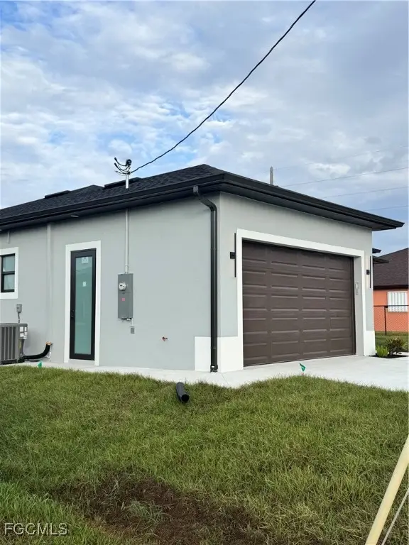 54 Tena Avenue S, Lehigh Acres, FL 33976 - Image #3