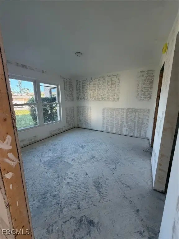 Address Withheld By Seller, Fort Myers, FL 33908 - Image #2