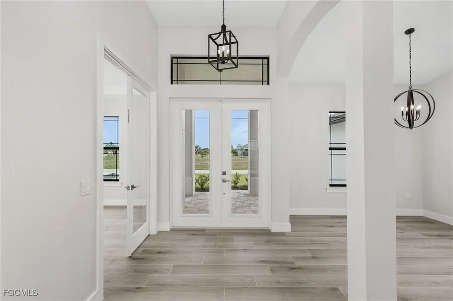 106 SW 33rd Place, Cape Coral, FL 33991 - #3