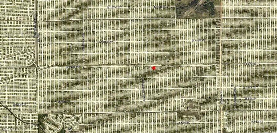 1121 Greenwood Avenue, Lehigh Acres, FL 33972 - Image #3