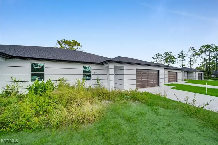 316/318 Urbana Street, Lehigh Acres, FL 33972 - Image #3