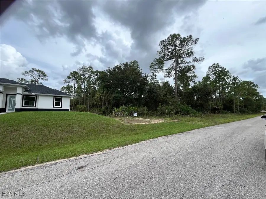 1414 Desoto Avenue, Lehigh Acres, FL 33972 - Image #3