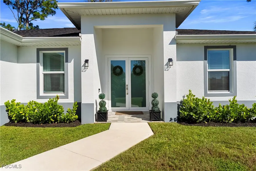 3764 Kemper Street, Fort Myers, FL 33905 - Image #2
