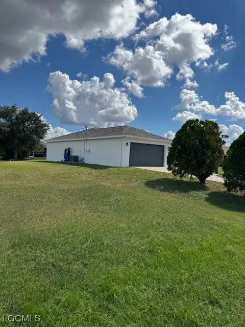 2817 NE 4th Avenue, Cape Coral, FL 33909 - Image #3