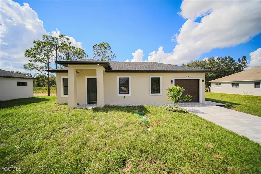 918 Anaconda Avenue S, Lehigh Acres, FL 33974 - Image #2