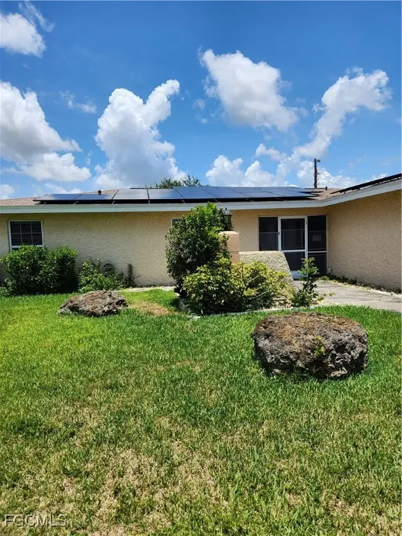 207 SE 47th Terrace, Cape Coral, FL 33904
