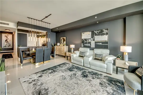 3000 Oasis Grand Boulevard #MPH3, Fort Myers, FL 33916