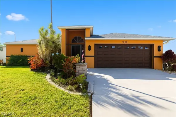 1528 NW 17th Terrace, Cape Coral, FL 33993