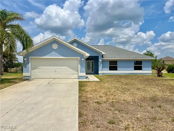 18231 Beauty Berry Court, Lehigh Acres, FL 33972
