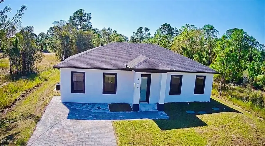 946 Panda Drive, Lehigh Acres, FL 33974 - Image #2