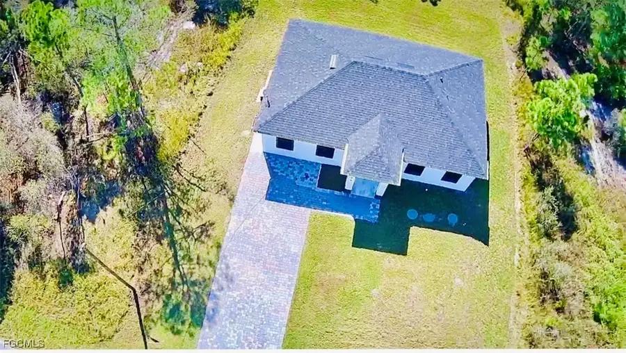 946 Panda Drive, Lehigh Acres, FL 33974 - Image #3