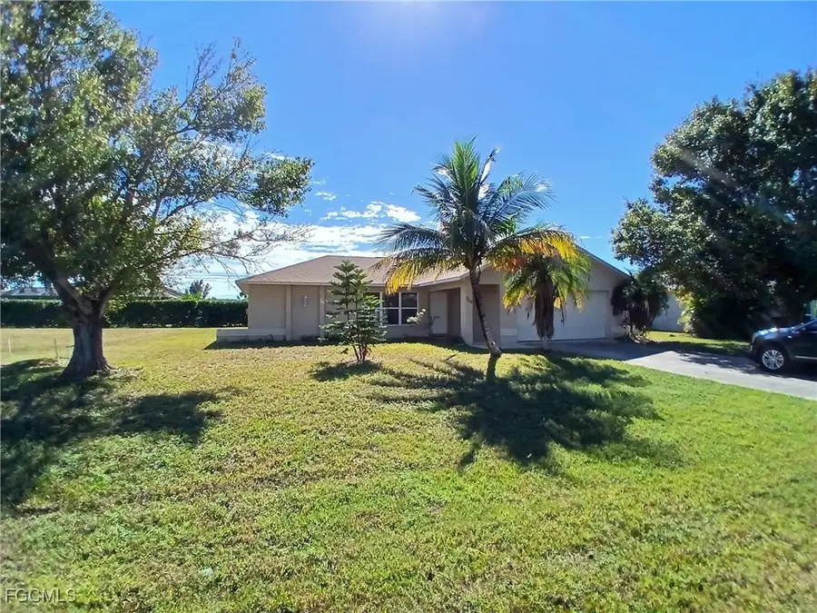 308 SE 19th Lane, Cape Coral, FL 33990 - Image #2