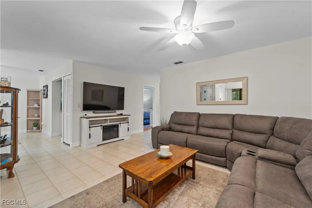 8336 Charter Club Circle #5, Fort Myers, FL 33919 - Image #1