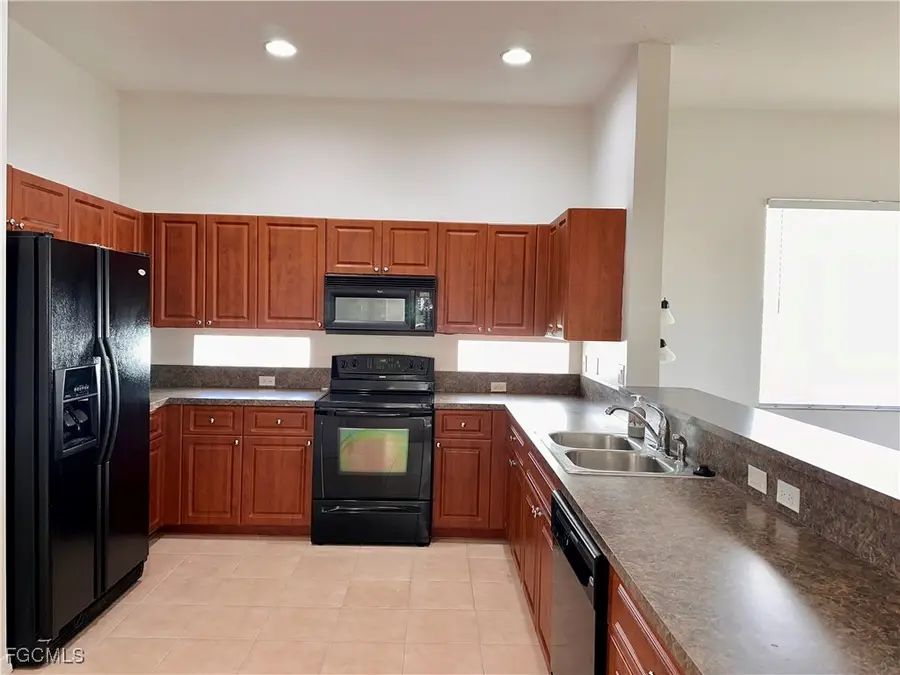 2669 Blue Cypress Lake Court, Cape Coral, FL 33909 - Image #3