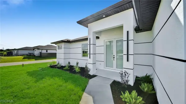 2601 44th Street Sw, Lehigh Acres, FL 33976