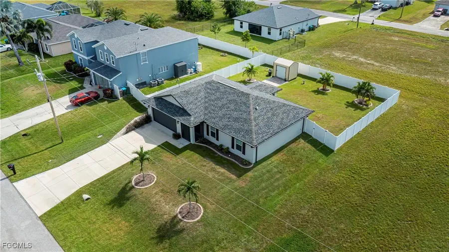 402 NW 18th Terrace, Cape Coral, FL 33993 - Image #3