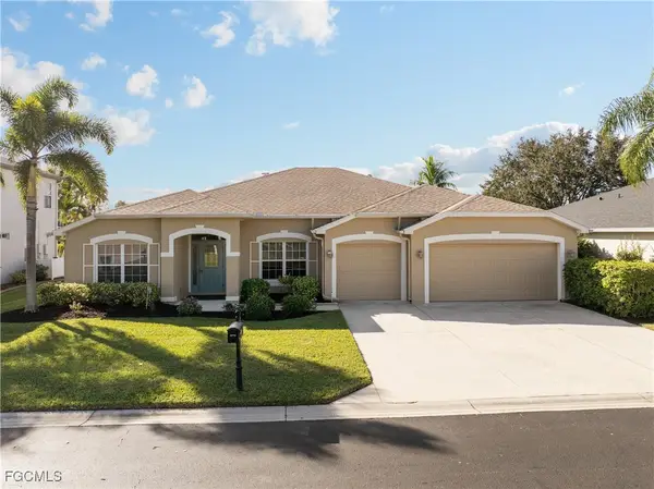 12715 Aston Oaks Drive, Fort Myers, FL 33912