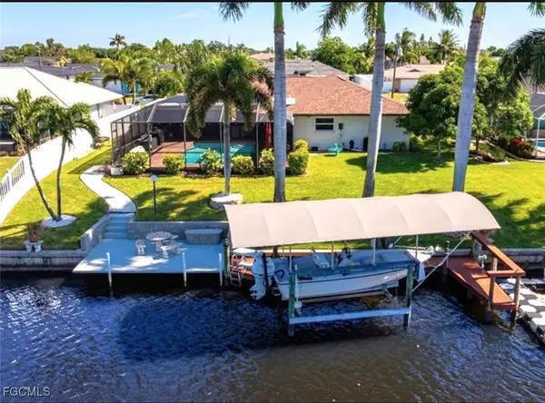 1518 SE 10th Place, Cape Coral, FL 33990