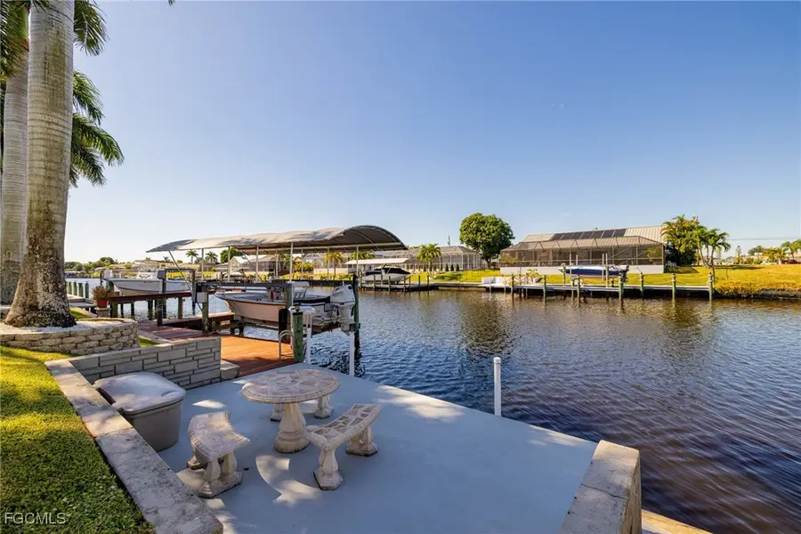 1518 SE 10th Place, Cape Coral, FL 33990 - Image #2