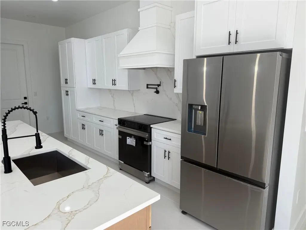 1150 Eclipse Street E, Lehigh Acres, FL 33974 - Image #1