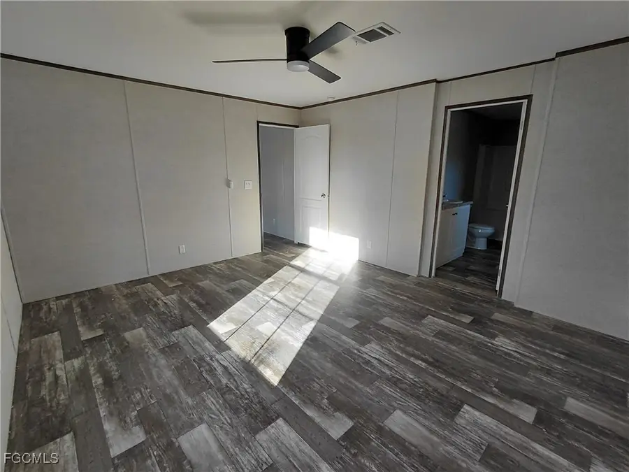 235 N Kennel Street, Clewiston, FL 33440 - Image #2