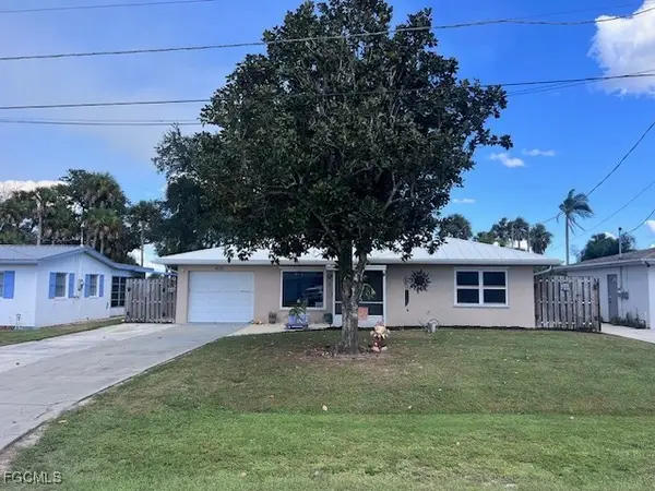 15054 Buckeye Drive, Fort Myers, FL 33905