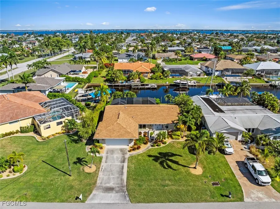 3405 SE 18th Avenue, Cape Coral, FL 33904 - Image #2