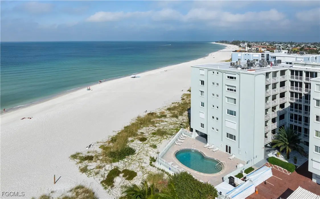 5200 Gulf Drive #604, Holmes Beach, FL 34217 - Image #1