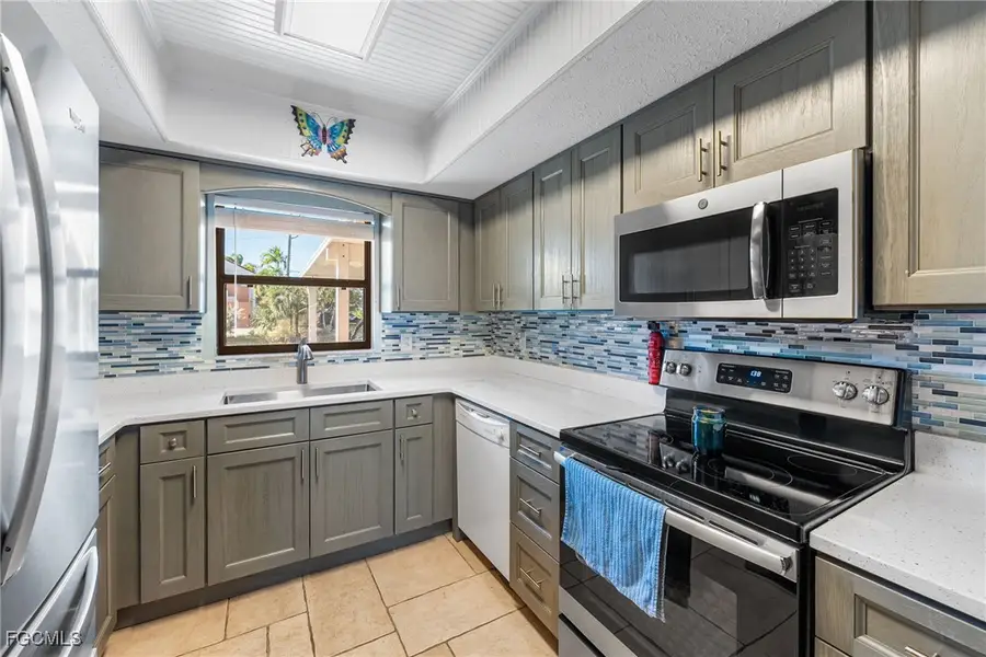 4543 SE 6th Place #1F, Cape Coral, FL 33904 - Image #3