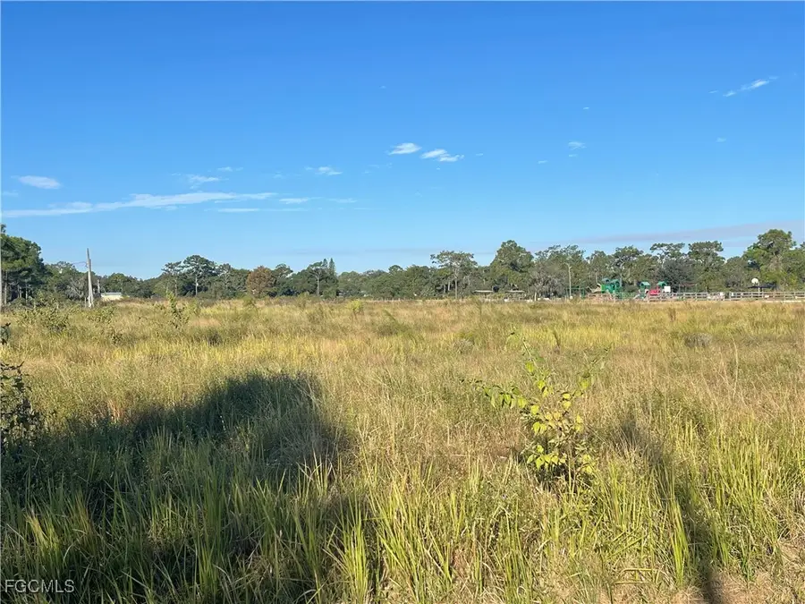 1083 Rainbow Boulevard N, Labelle, FL 33935 - Image #3