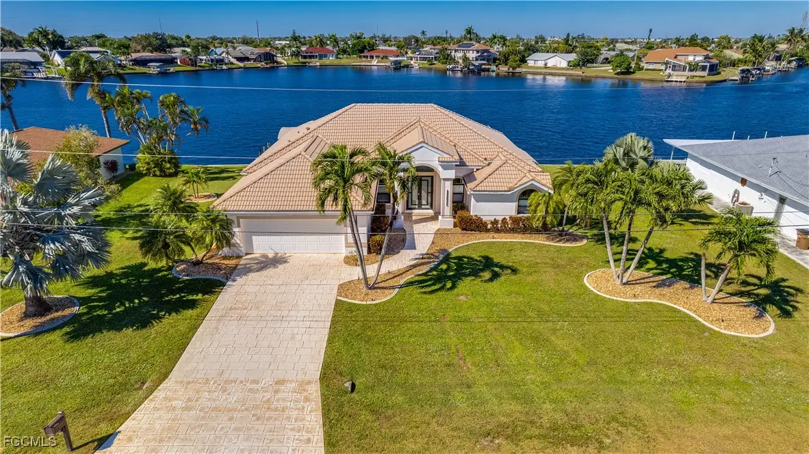 313 SE 33rd Terrace, Cape Coral, FL 33904 - Image #1