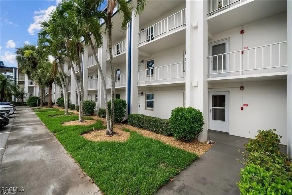 1724 Pine Valley Drive #104, Fort Myers, FL 33907 - Image #1