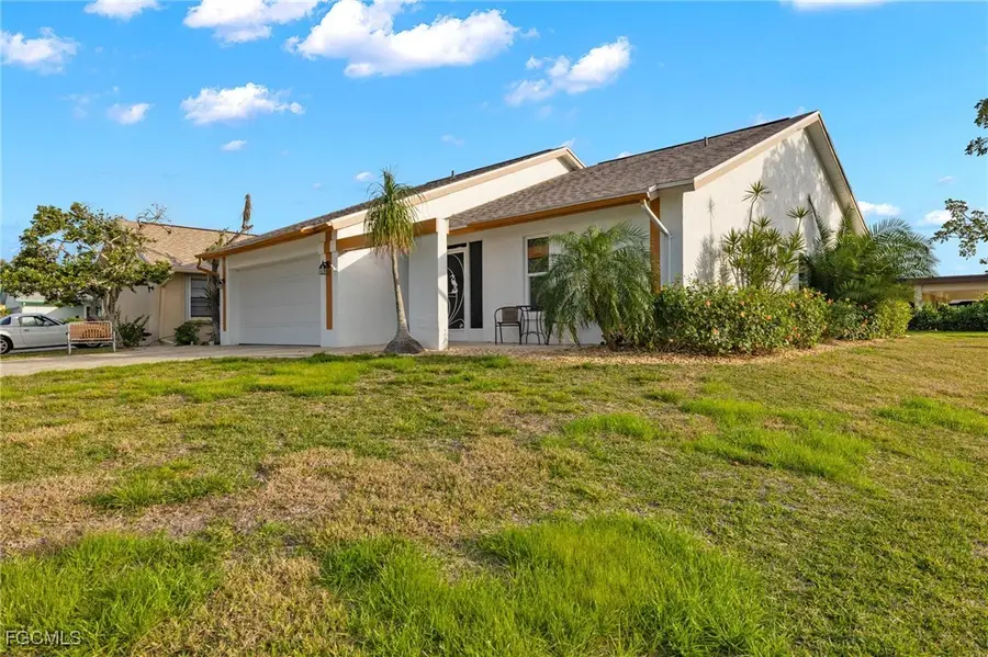 11545 Cinnamon Cove Boulevard, Fort Myers, FL 33908 - Image #2