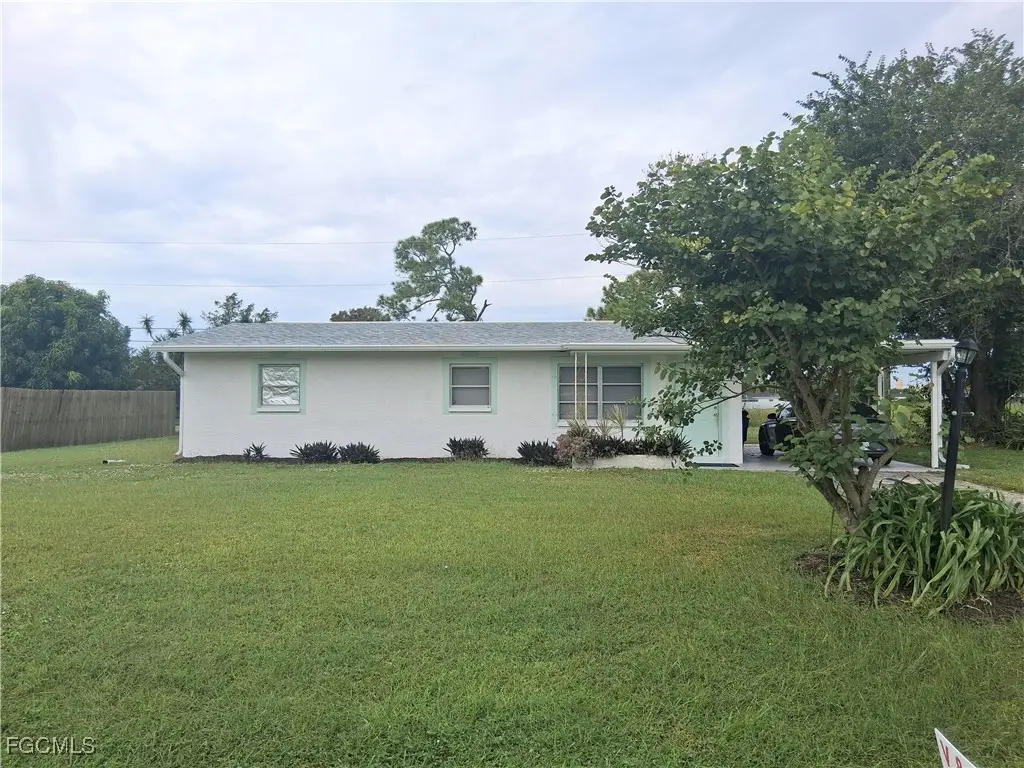 117 Coolidge Avenue, Lehigh Acres, FL 33936 - Image #1