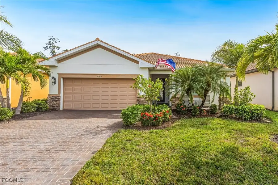 10319 Fontanella Drive, Fort Myers, FL 33913 - Image #2