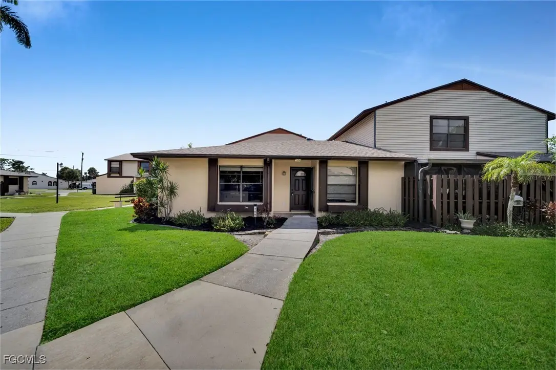 719 SE 12th Avenue #106, Cape Coral, FL 33990 - #1