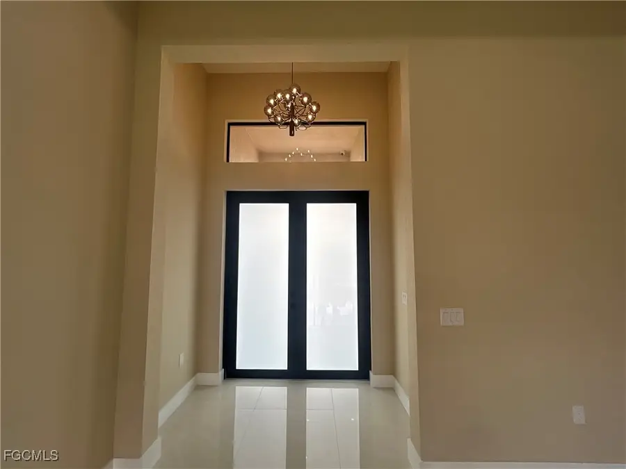 2820 NW 25th Street, Cape Coral, FL 33993 - Image #3