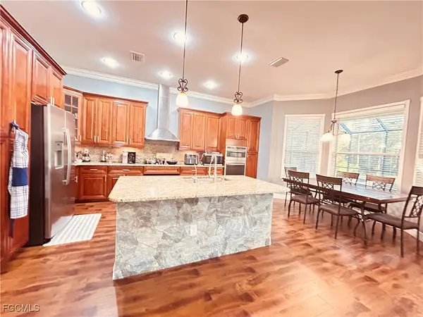 11079 Sparkleberry Drive S, Fort Myers, FL 33913