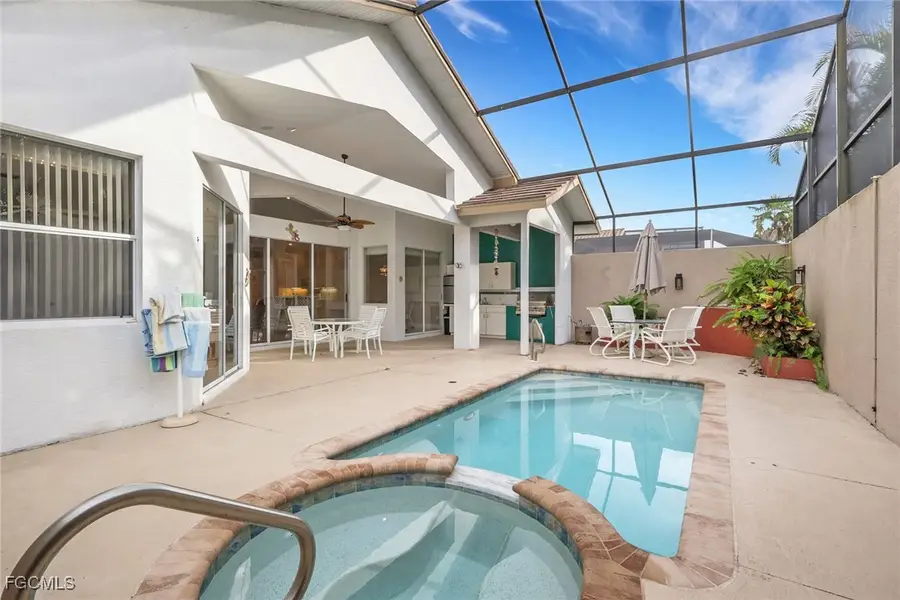 9519 Mariners Cove Lane S, Fort Myers, FL 33919 - Image #3