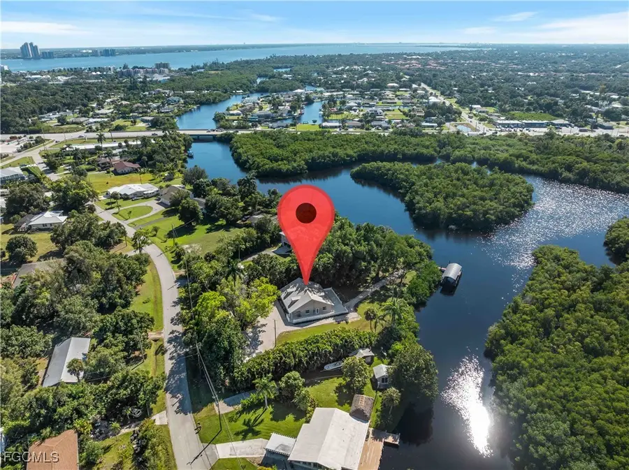 1313 Driftwood Drive, North Fort Myers, FL 33903 - Image #2