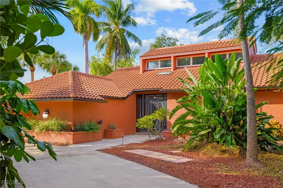 12457 Mcgregor Woods Circle, Fort Myers, FL 33908 - Image #3