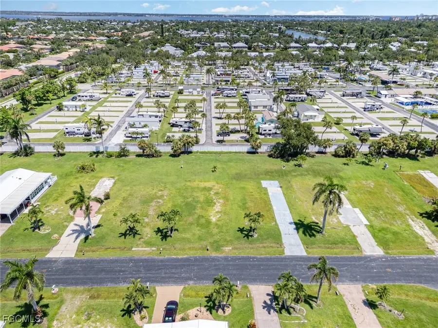 146 Raintree Lane, Fort Myers, FL 33908 - Image #2