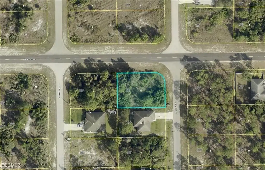 802 Knox Avenue S, Lehigh Acres, FL 33974 - Image #1