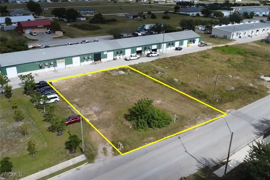 831 NE 7th Street, Cape Coral, FL 33909 - Image #3