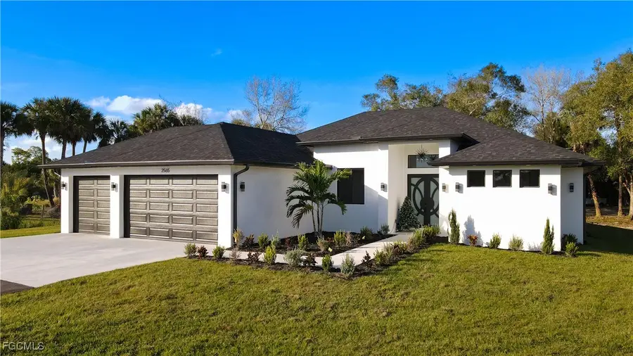 2565 28th Avenue Se, Naples, FL 34117 - Image #2