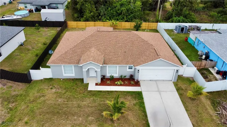 3025 NE 6th Place, Cape Coral, FL 33909 - Image #2