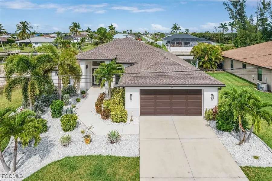2704 SW 4th Place, Cape Coral, FL 33914 - #2
